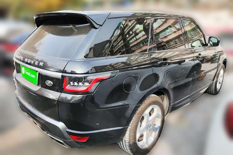 Used Land Rover Range SportNew Energy 2019 P400e HSE Rear Right 45 Deg