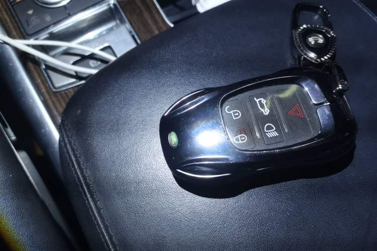 Used Land Rover Range SportNew Energy 2019 P400e HSE Vehicle Key
