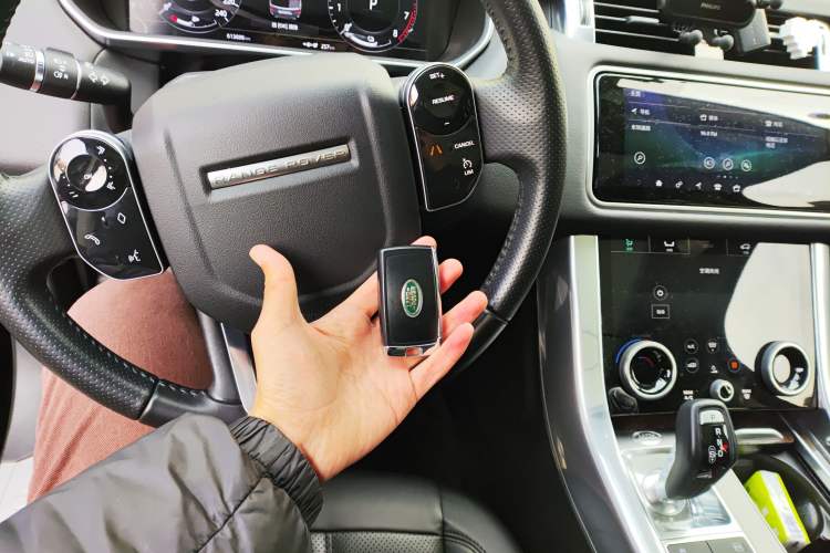 Used Land Rover Range SportNew Energy 2019 P400e HSE Vehicle Key
