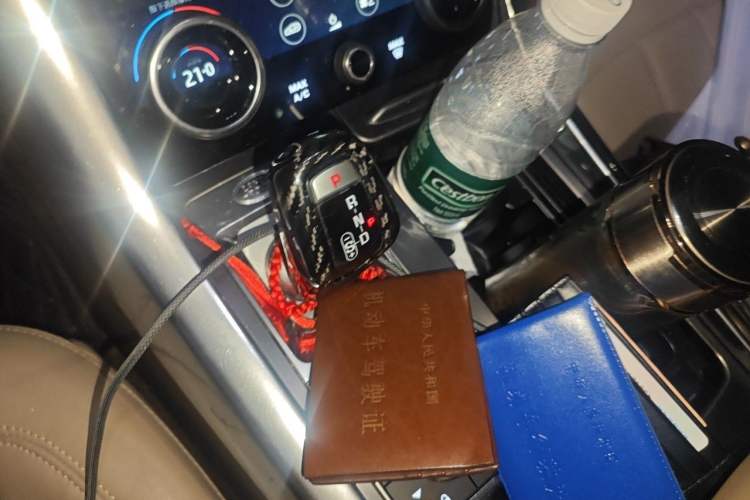 Used Land Rover Range SportNew Energy 2019 P400e SE Gear Lever