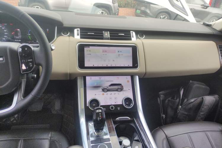 Used Land Rover Range SportNew Energy 2019 P400e HSE Audio And AC Panel