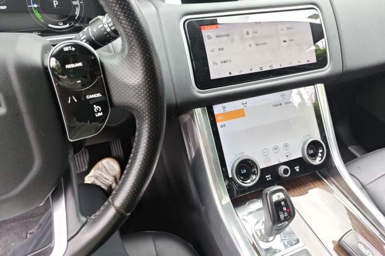 Used Land Rover Range SportNew Energy 2019 P400e HSE Audio And AC Panel