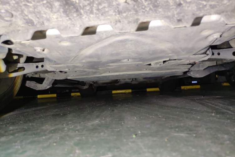Used Land Rover Range SportNew Energy 2019 P400e HSE Chassis Front
