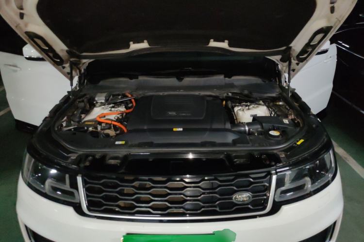 Used Land Rover Range SportNew Energy 2019 P400e HSE Engine Bay