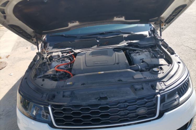 Used Land Rover Range SportNew Energy 2019 P400e SE Engine Bay