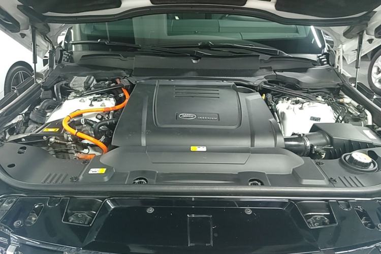 Used Land Rover Range SportNew Energy 2019 P400e HSE Engine Bay