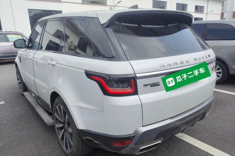 Used Land Rover Range SportNew Energy 2019 P400e HSE Exterior 2