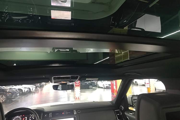Used Land Rover Range SportNew Energy 2019 P400e HSE Headliner