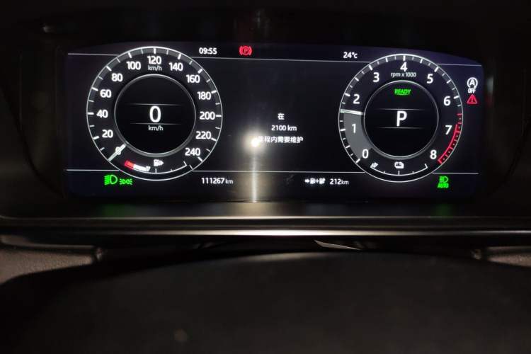 Used Land Rover Range SportNew Energy 2019 P400e HSE Odometer Close Up