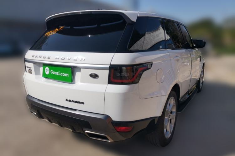 Used Land Rover Range SportNew Energy 2019 P400e SE Rear Right 45 Deg