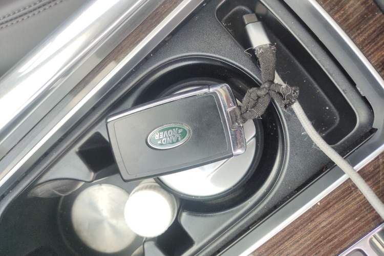 Used Land Rover Range SportNew Energy 2019 P400e HSE Vehicle Key
