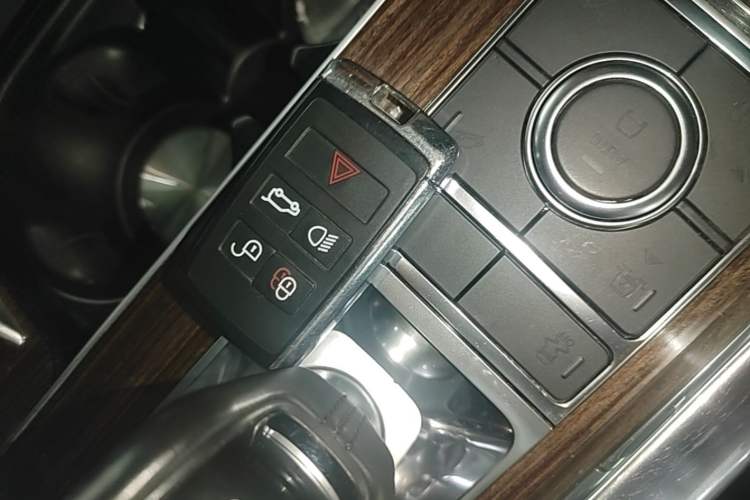 Used Land Rover Range SportNew Energy 2019 P400e HSE Vehicle Key