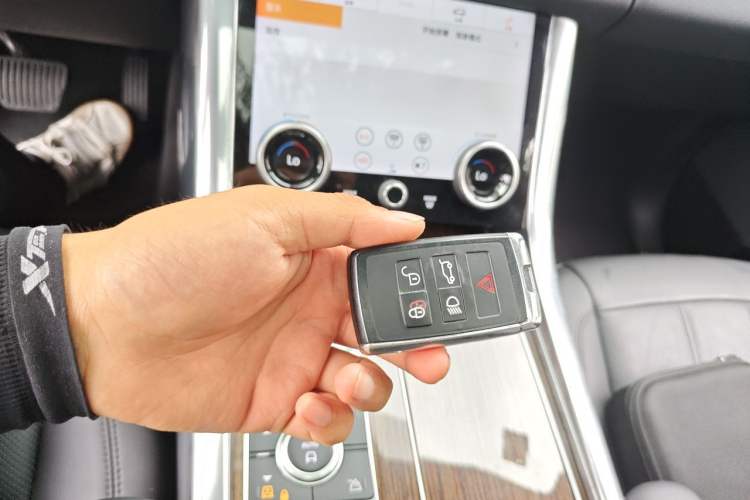 Used Land Rover Range SportNew Energy 2019 P400e HSE Vehicle Key