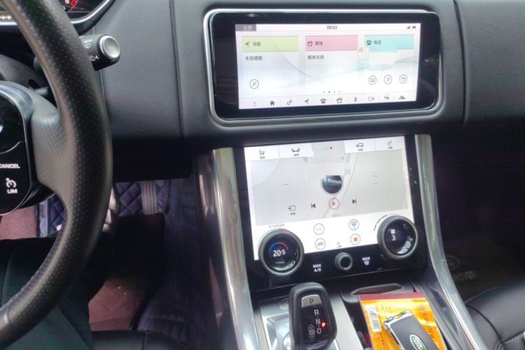Used Land Rover Range SportNew Energy 2020 P400e SE Audio And AC Panel
