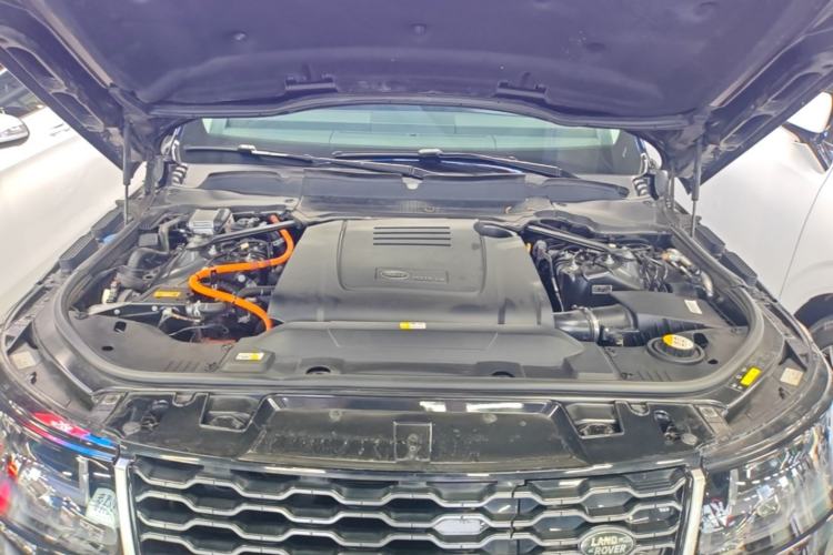 Used Land Rover Range SportNew Energy 2020 P400e SE Engine Bay