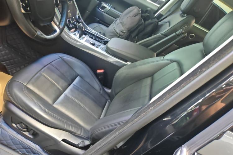 Used Land Rover Range SportNew Energy 2020 P400e SE Left Front Seat