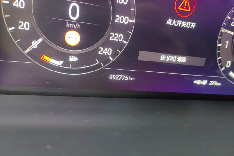 Used Land Rover Range SportNew Energy 2020 P400e SE Odometer Close Up