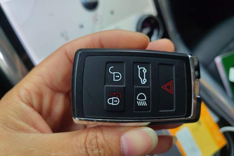 Used Land Rover Range SportNew Energy 2020 P400e SE Vehicle Key