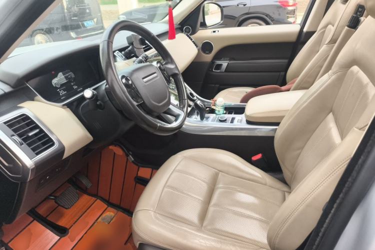 Used Land Rover Range SportNew Energy 2020 P400e SE Left Front Seat