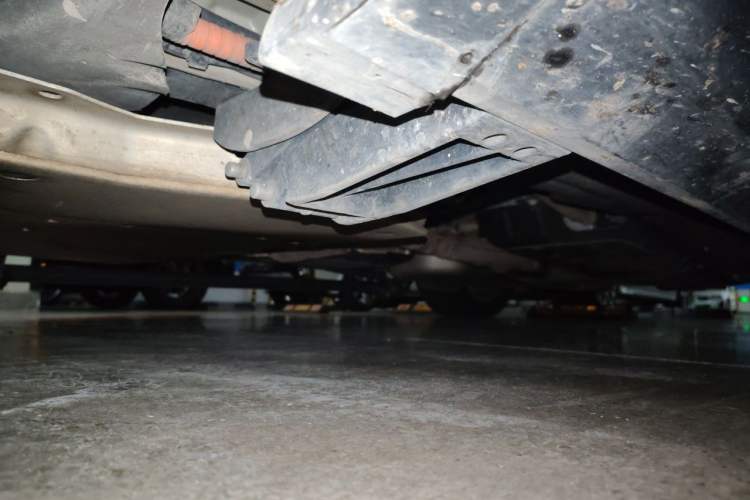 Used Land Rover Range SportNew Energy 2020 P400e SE Chassis Front Left