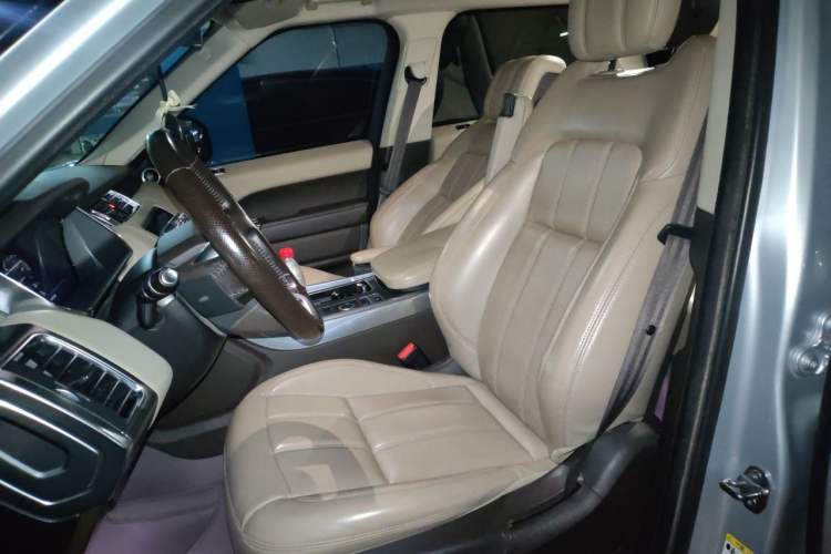 Used Land Rover Range SportNew Energy 2020 P400e SE Left Front Seat