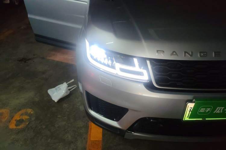 Used Land Rover Range SportNew Energy 2020 P400e SE Right Front Headlight