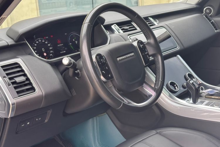 Used Land Rover Range SportNew Energy 2020 P400e SE Interior 2