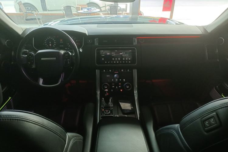 Used Land Rover Range SportNew Energy 2021 P400e SE Center Console