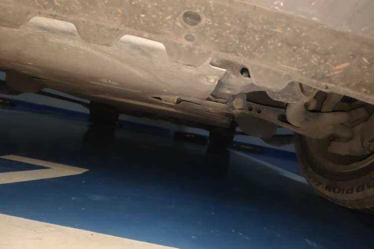 Used Land Rover Range SportNew Energy 2021 P400e SE Chassis Front