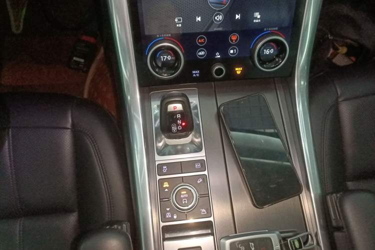 Used Land Rover Range SportNew Energy 2021 P400e SE Gear Lever