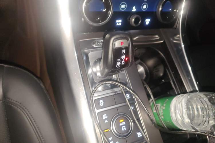 Used Land Rover Range SportNew Energy 2021 P400e SE Gear Lever