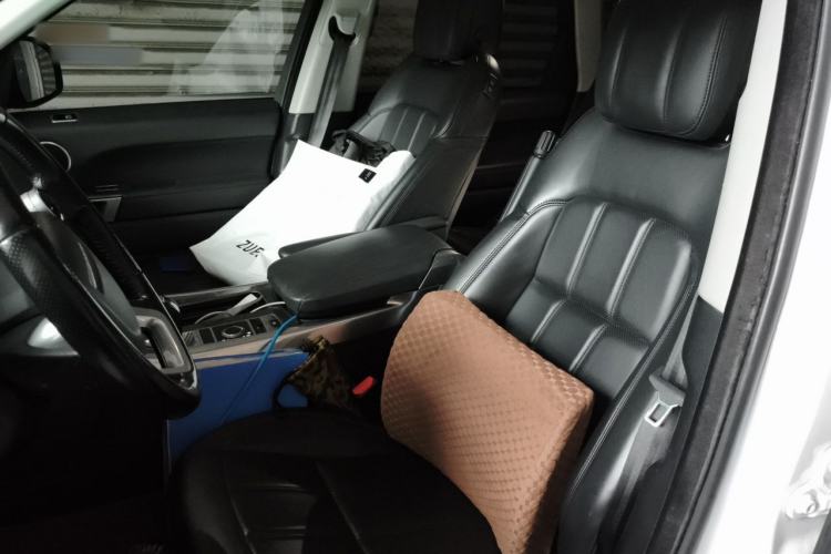 Used Land Rover Range SportNew Energy 2021 P400e SE Left Front Seat