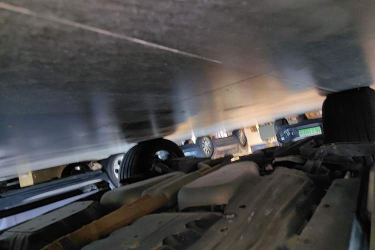 Used Land Rover Range SportNew Energy 2021 P400e SE Right Side Sill