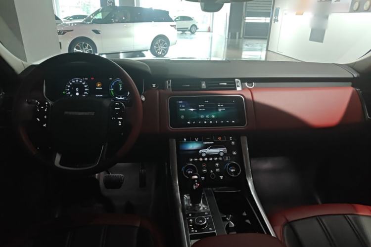 Used Land Rover Range SportNew Energy 2021 P400e SE Center Console