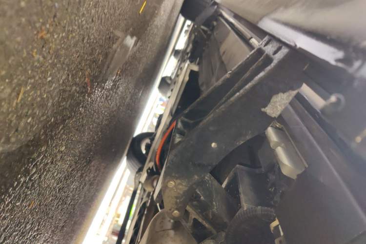 Used Land Rover Range SportNew Energy 2021 P400e SE Chassis Rear Left