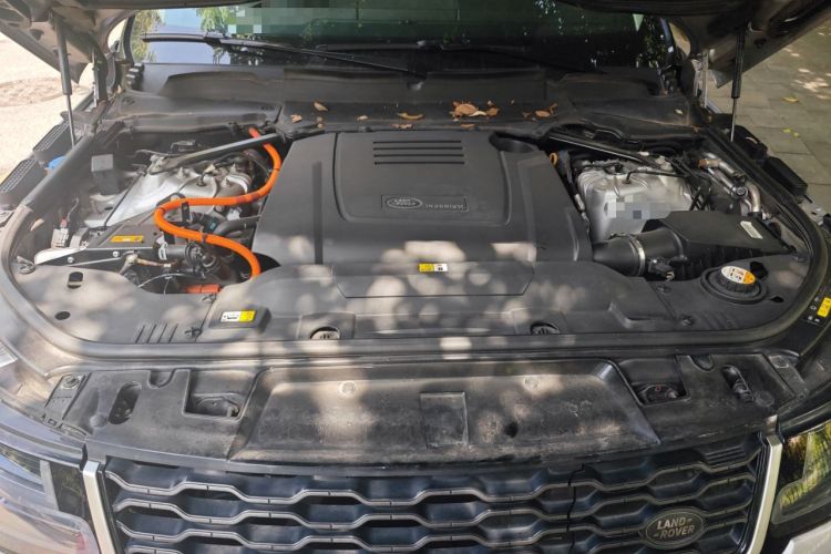 Used Land Rover Range SportNew Energy 2021 P400e SE Engine Bay