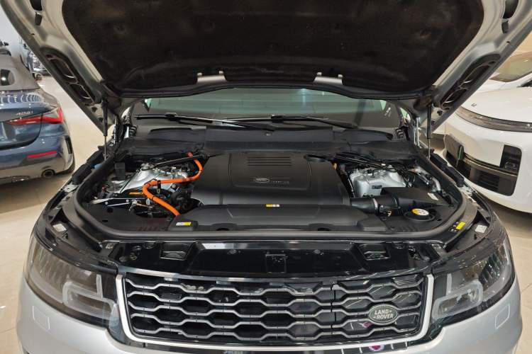 Used Land Rover Range SportNew Energy 2021 P400e SE Engine Bay
