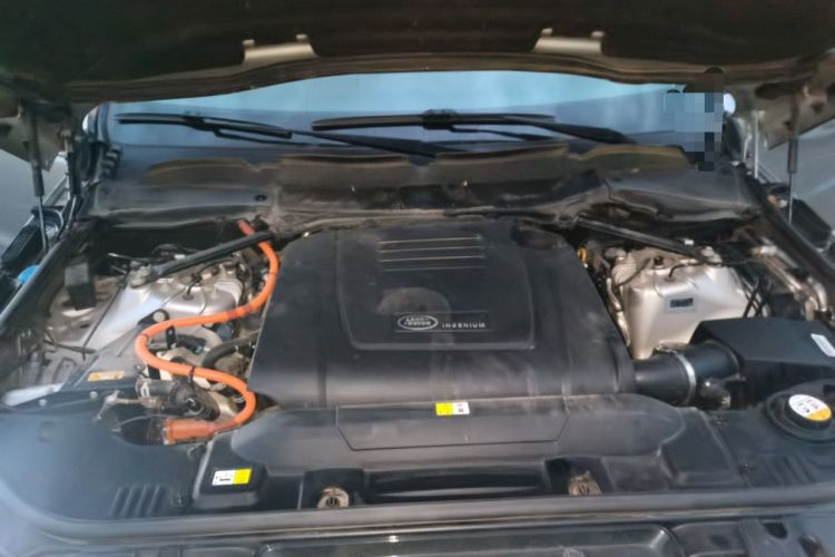 Used Land Rover Range SportNew Energy 2021 P400e SE Engine Bay