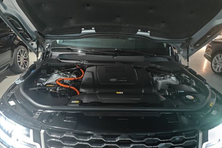 Used Land Rover Range SportNew Energy 2021 P400e SE Engine Bay
