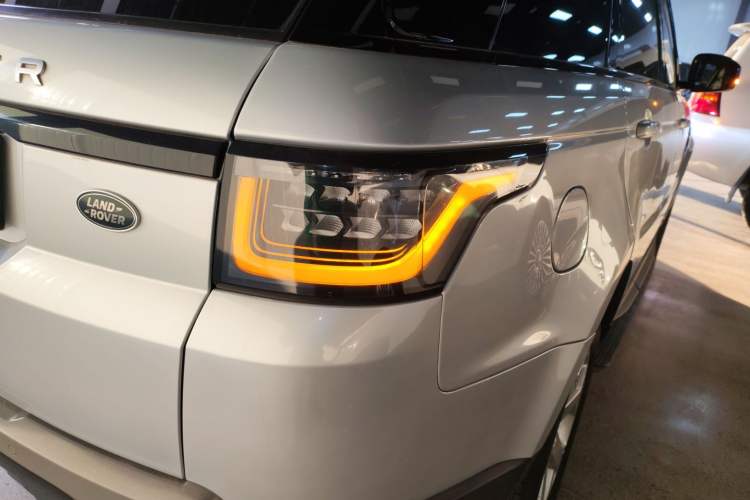Used Land Rover Range SportNew Energy 2021 P400e SE Exterior 6