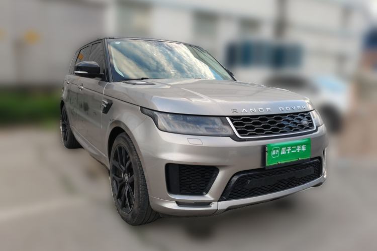 Used Land Rover Range SportNew Energy 2021 P400e SE Front Right 45 Deg