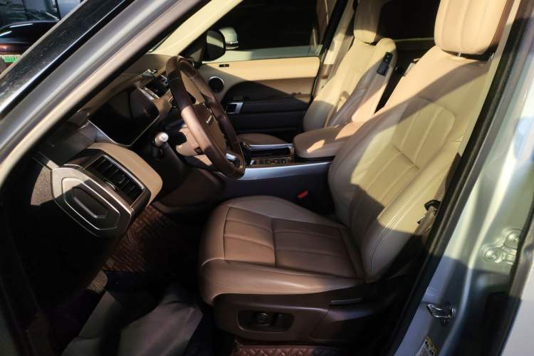 Used Land Rover Range SportNew Energy 2021 P400e SE Left Front Seat