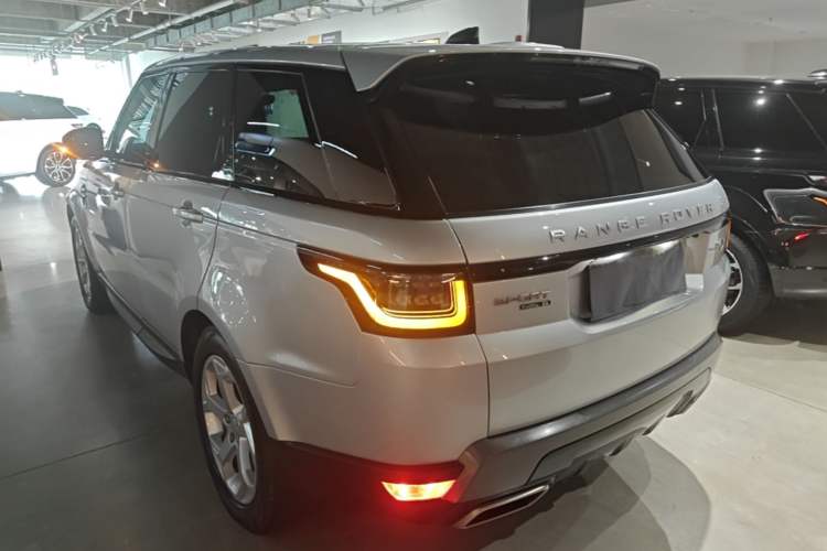 Used Land Rover Range SportNew Energy 2021 P400e SE Rear Left 45 Deg