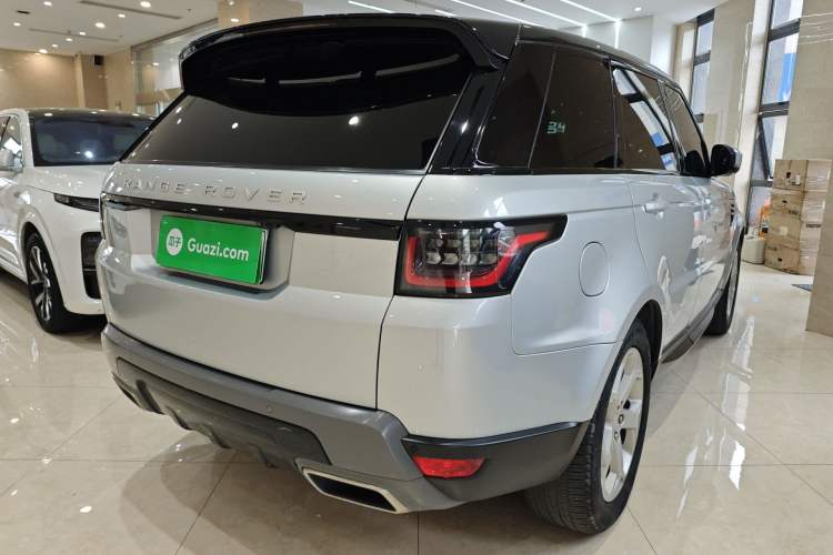 Used Land Rover Range SportNew Energy 2021 P400e SE Rear Right 45 Deg