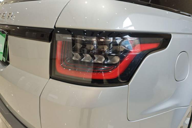 Used Land Rover Range SportNew Energy 2021 P400e SE Right Rear Taillight