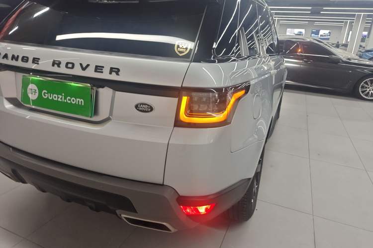 Used Land Rover Range SportNew Energy 2021 P400e SE Right Rear Taillight