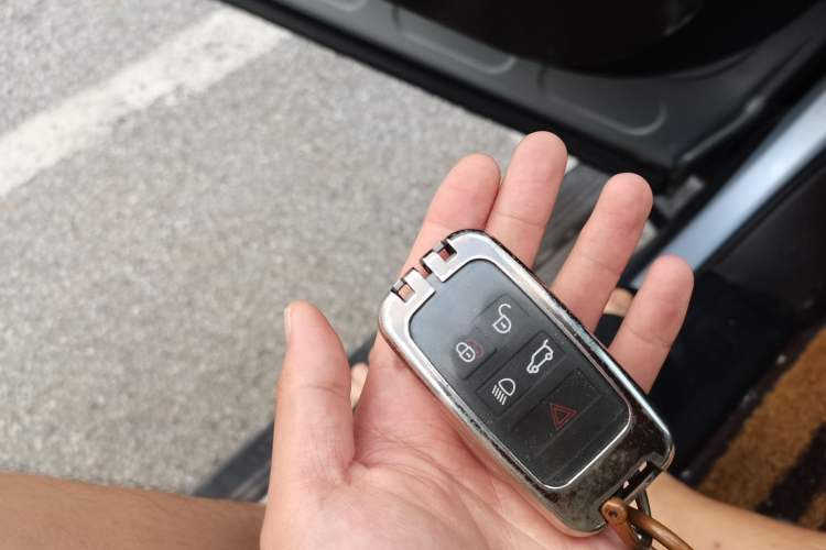 Used Land Rover Range SportNew Energy 2021 P400e SE Vehicle Key