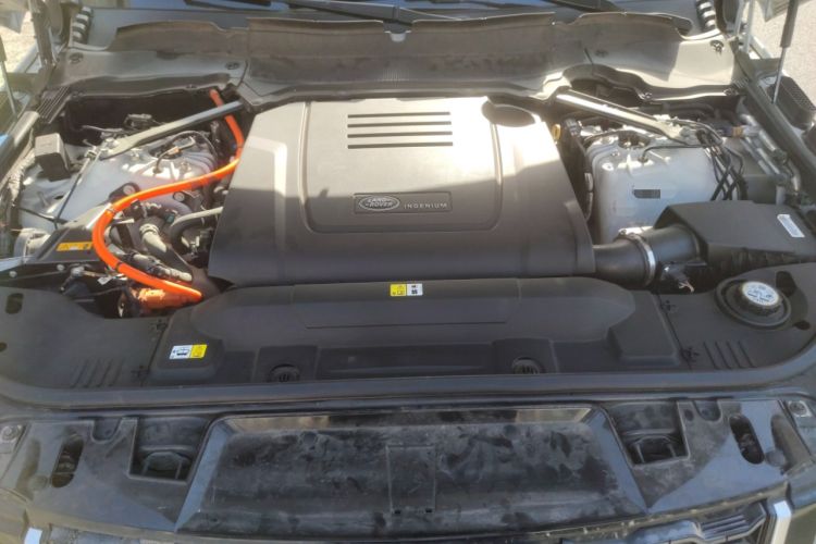 Used Land Rover Range SportNew Energy 2021 P400e SE Engine Bay