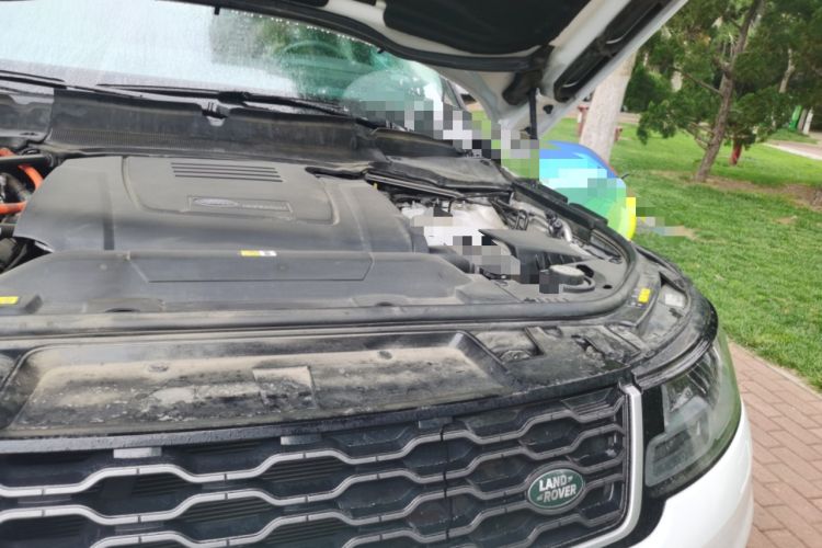 Used Land Rover Range SportNew Energy 2021 P400e SE Engine Bay Left