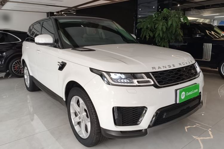 Used Land Rover Range SportNew Energy 2021 P400e SE Front Right 45 Deg